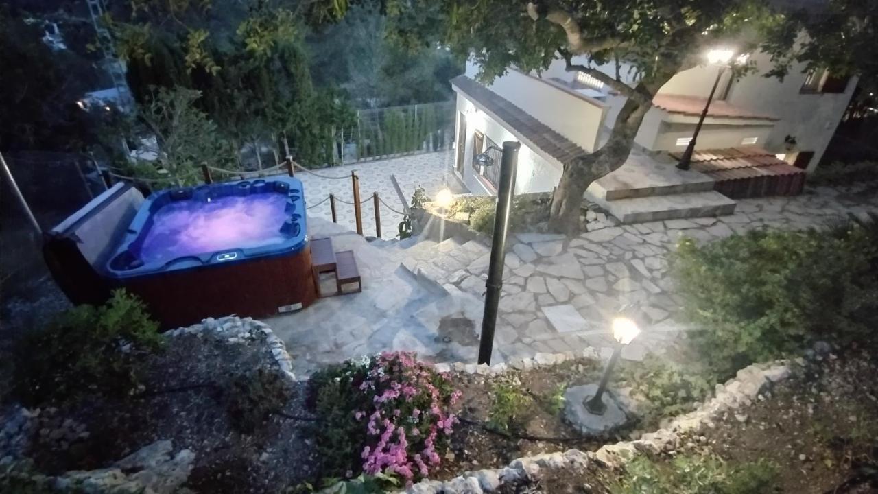 Silom House Sant Pere De Ribes Exterior foto