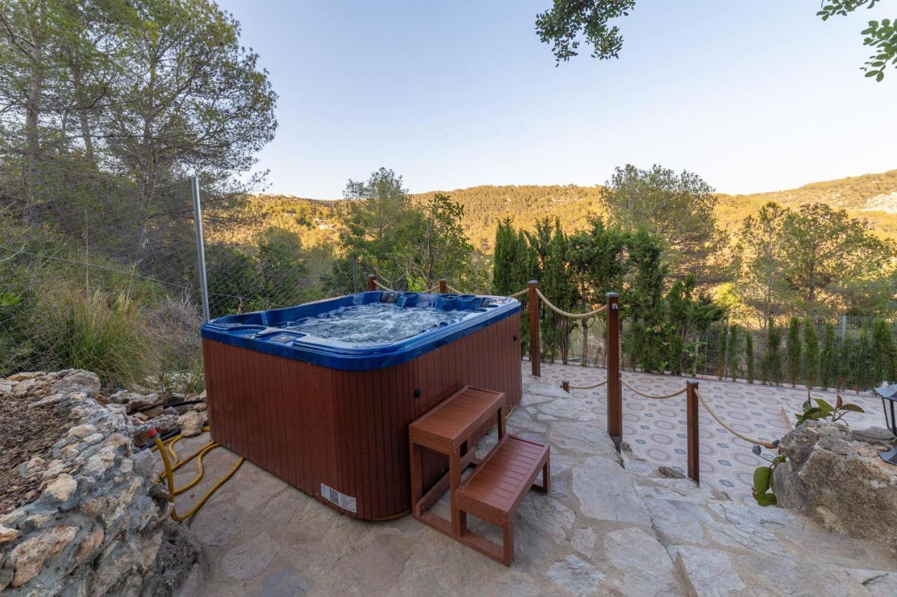 Silom House Sant Pere De Ribes Exterior foto