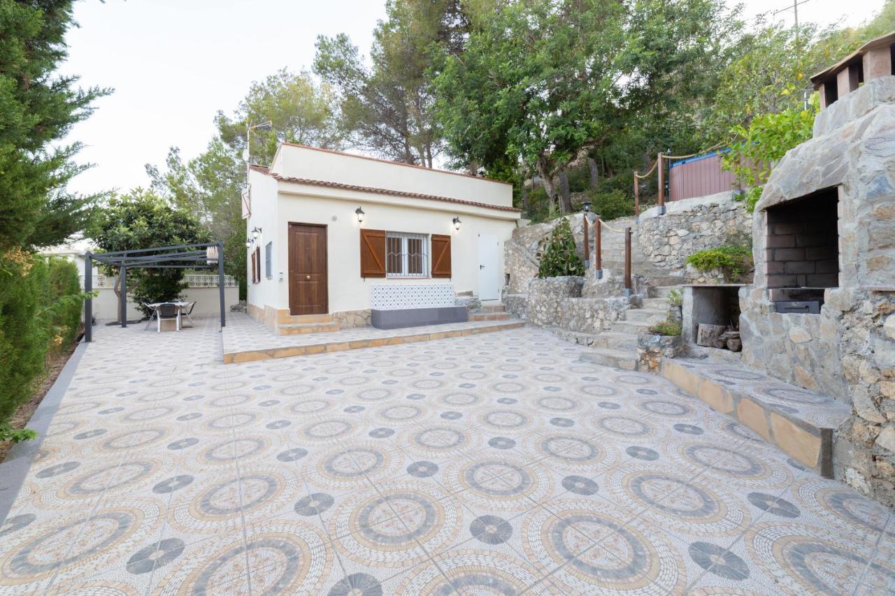 Silom House Sant Pere De Ribes Exterior foto